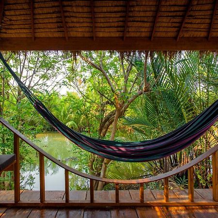 Retro Kampot Guesthouse Eksteriør bilde