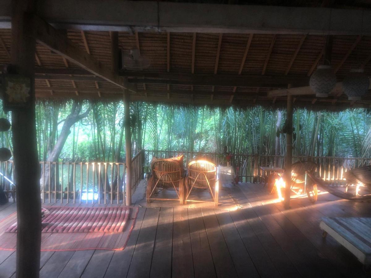 Retro Kampot Guesthouse Eksteriør bilde
