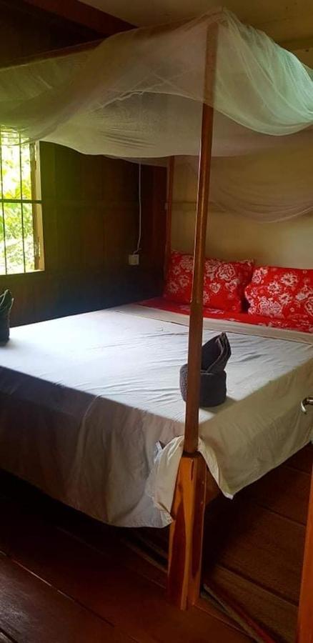 Retro Kampot Guesthouse Eksteriør bilde