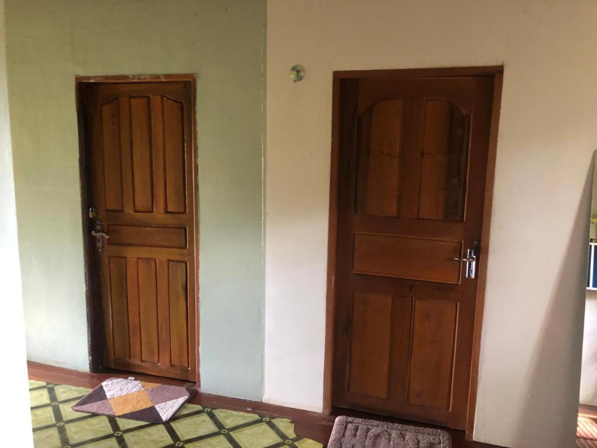 Retro Kampot Guesthouse Eksteriør bilde