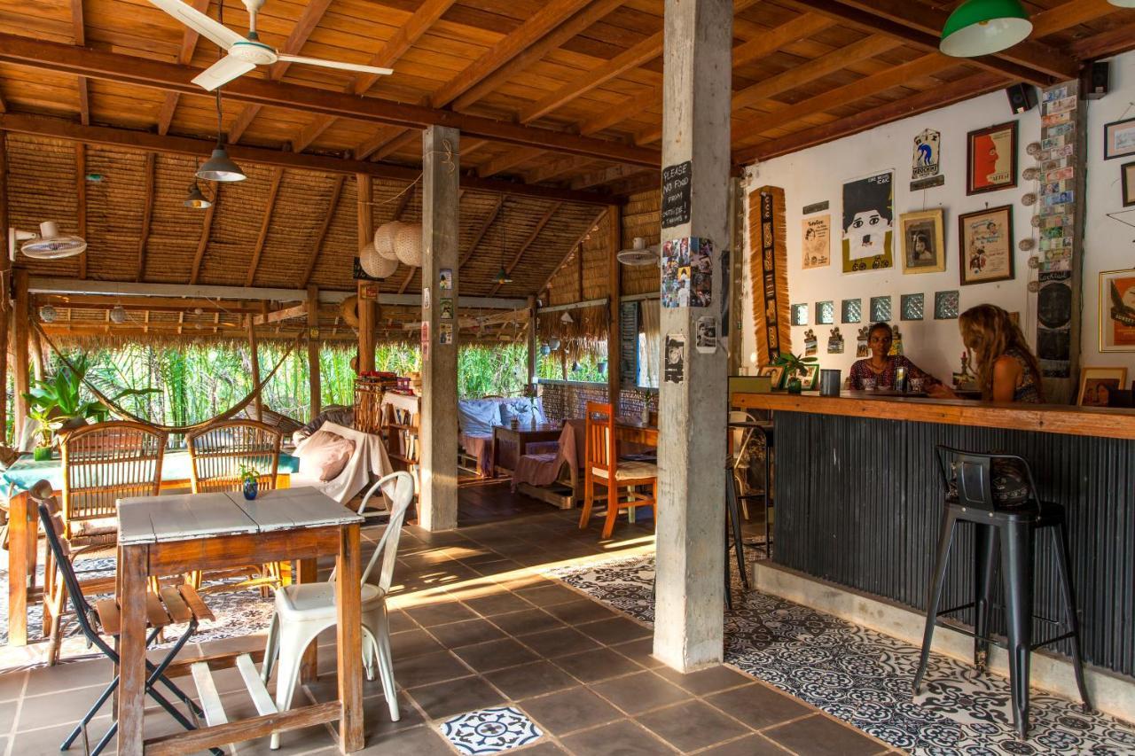 Retro Kampot Guesthouse Eksteriør bilde